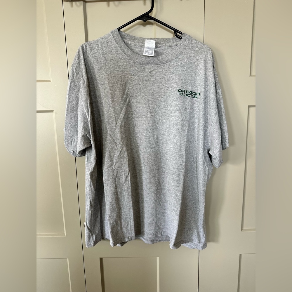 Vintage Oregon Ducks shirt